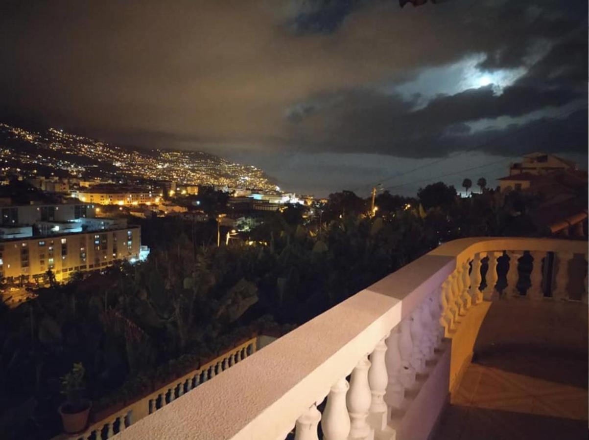 Casa Alencastre Villa Funchal  Buitenkant foto